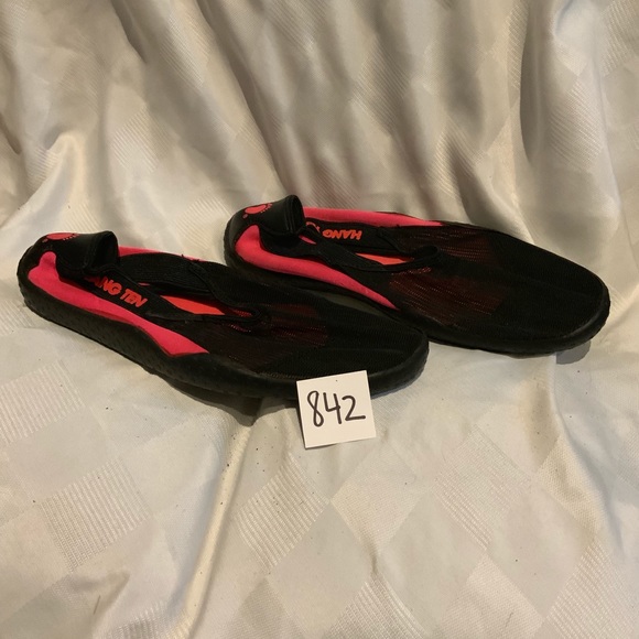 EUC water shoes - Picture 2 of 4